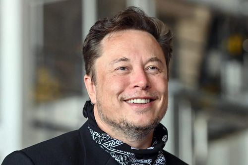 Elon Musk vẫn lạc quan khi Twitter hỗn loạn