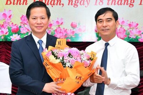 Nguyên Ủy viên UBKT Trung ương được bầu giữ chức Chủ tịch UBND tỉnh