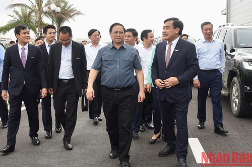 Nỗ lực đóng góp vào phát triển ngành công nghiệp ô-tô Việt Nam