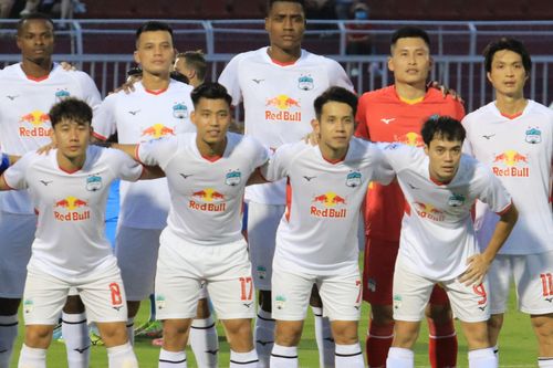 Quyết vô địch V-League, Hoàng Anh Gia Lai triệu hồi 15 cầu thủ
