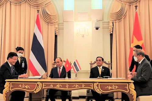 Tạo động lực mới cho quan hệ hợp tác pháp luật và tư pháp với Thái Lan