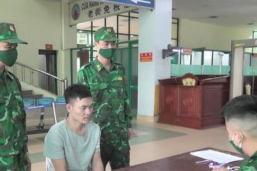 Hiếp dâm trẻ em rồi bỏ trốn sang Trung Quốc đánh cá thuê