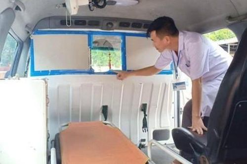 Người nhà bệnh nhân phá xe cấp cứu, đe dọa lái xe và điều dưỡng