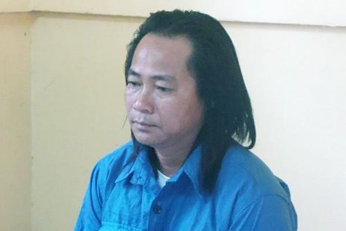 Bênh con trai, người đàn ông kéo băng nhóm đi chém phụ nữ