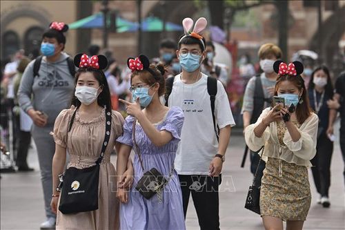 Trung Quốc nới lỏng quy định phòng, chống COVID-19 đối với các cơ sở giải trí