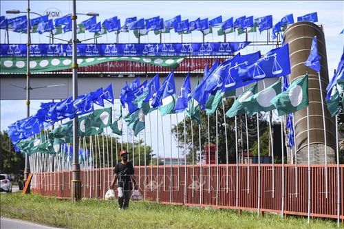 Malaysia tự tin kiểm soát tốt dịch COVID-19 trong ngày bầu cử