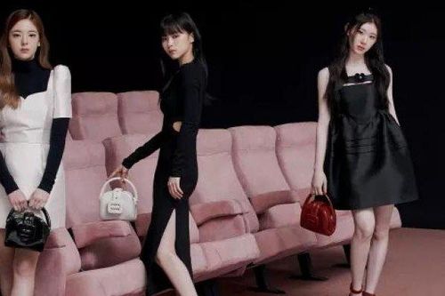 Xu hướng giày vô cùng xinh yêu không thể bỏ lỡ cho mùa thu đông 2022