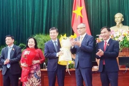 Được 48/48 phiếu bầu, ông Tạ Anh Tuấn giữ chức Chủ tịch UBND tỉnh Phú Yên