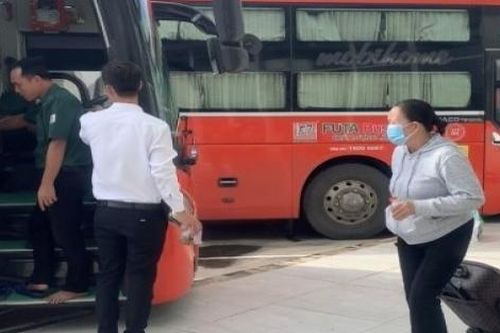 TP. Hồ Chí Minh: Tặng hơn 36.500 vé tàu xe cho lao động, sinh viên khó khăn