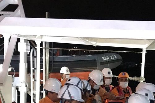 Cứu nạn thành công các thuyền viên tàu Kate và tàu Emil bị tai nạn khi đang hành trình trên biển