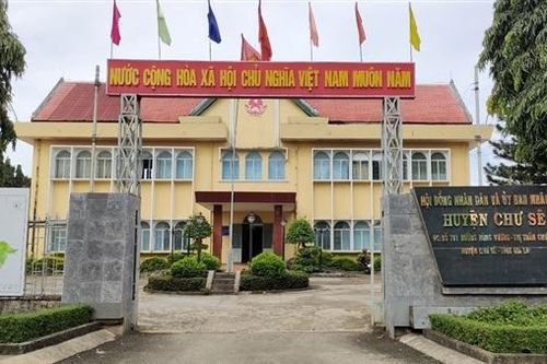 Điều tra vụ 'người dơi' đột nhập khoắng két trụ sở UBND huyện