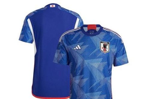 Top 10 áo đấu ấn tượng nhất tại World Cup 2022