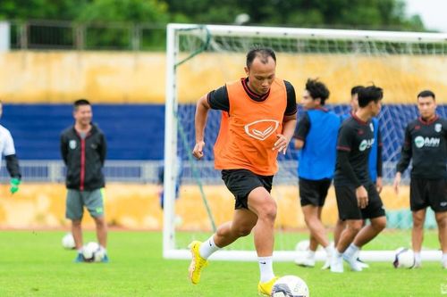 HLV Huy Hoàng: Sông Lam Nghệ An sẽ cống hiến một trận đấu đẹp mắt trước Nam Định