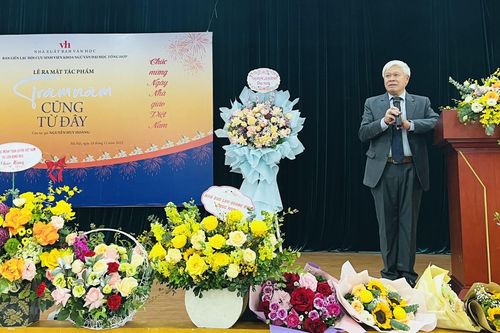'Trăm năm cũng từ đây': Cuốn phim quay chậm về 'dân' Ngữ văn-Tổng hợp