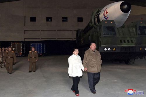 Truyền thông Triều Tiên đăng tải ảnh con gái Chủ tịch Kim Jong-un