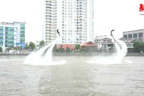 Biểu diễn lướt ván cano – ván người bay (Flyboard) tỉnh An Giang năm 2022