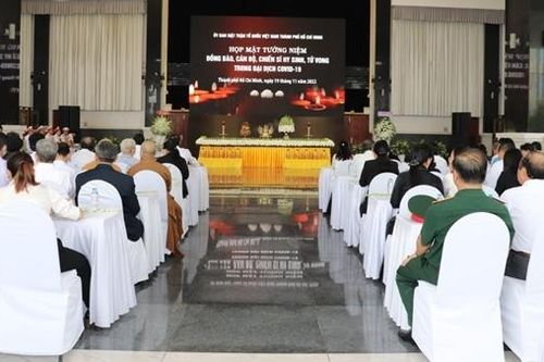 Tưởng niệm đồng bào, cán bộ, chiến sỹ hy sinh, tử vong trong đại dịch COVID-19
