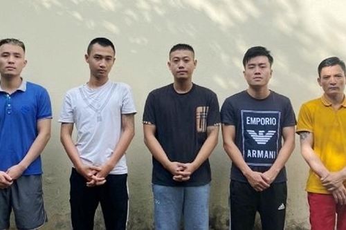 Phát hiện 5 thanh niên tàng trữ loại ma túy mới