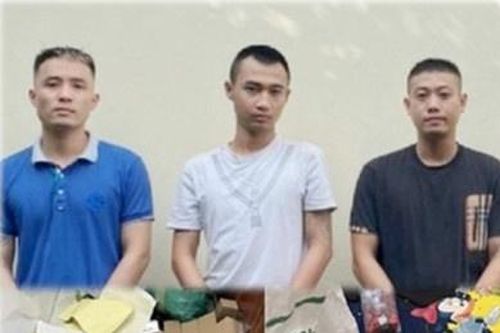 Bắt giữ nhóm thanh niên cất giấu loại ma túy mới