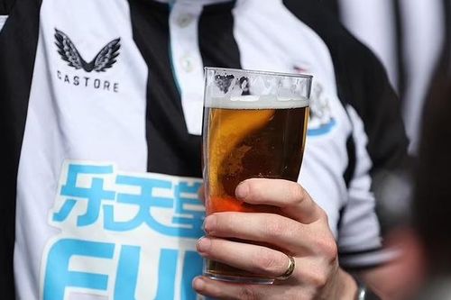 Loại bia duy nhất có thể bán tại World Cup