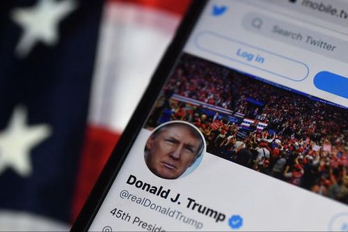 Tỷ phú Musk thông báo mở lại tài khoản Twitter của ông Donald Trump