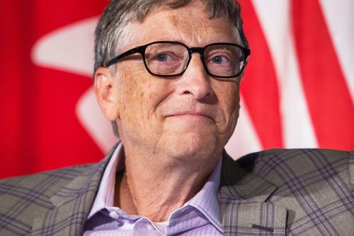 Bill Gates từng uống nước lọc từ chất thải