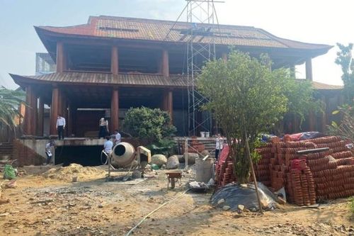 Quảng Ngãi yêu cầu báo cáo kết quả xử lý vụ xây một phần biệt phủ trái phép trên đất lúa