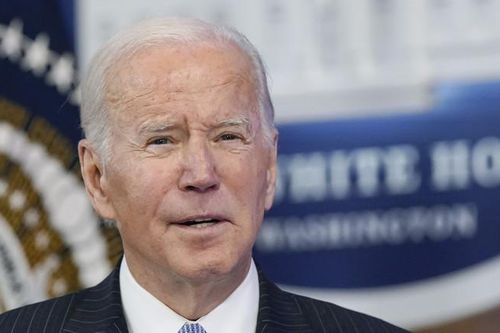 Ông Biden trở thành tổng thống Mỹ đương nhiệm cao tuổi nhất