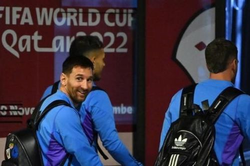 World Cup 2022: Vì sao đội Argentina và Uruguay đều mang thịt để nướng tới Qatar?