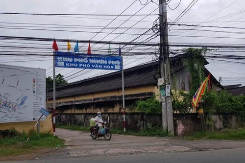 Nghịch tử đánh mẹ tử vong, cha phải bỏ chạy khỏi nhà