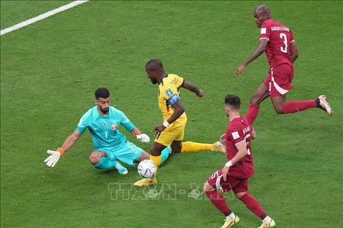 Công nghệ bắt việt vị bán tự động ghi dấu ấn đầu tiên tại World Cup 2022
