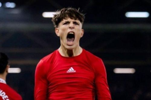 Garnacho được Man United đề nghị hợp đồng béo bở