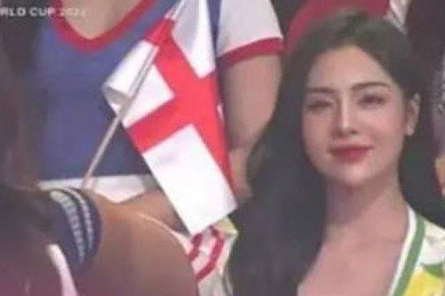Mặc áo tuyển Brazil, hot girl 'Nóng cùng World Cup' gây bão MXH vì quá xinh đẹp