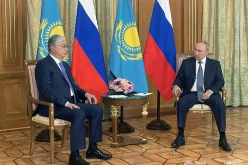 Tổng thống Nga chúc mừng Tổng thống Kazakhstan tái đắc cử