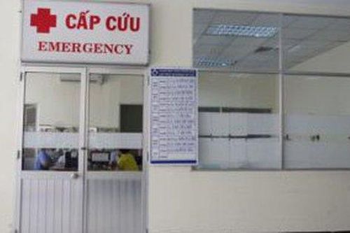 Tranh cãi chuyện mua bán chó, hai cụ già U80 dùng dao để 'nói chuyện' với nhau