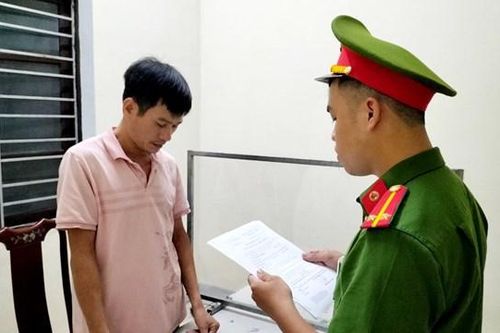 Trên đường mua ma túy về sử dụng thì bị bắt giữ