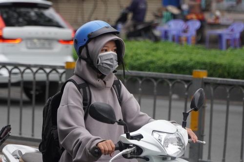 TP.HCM mờ sương buổi sáng, có thể mưa lớn chiều tối