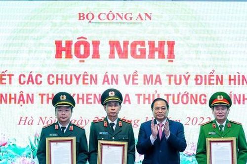 Thủ tướng đề nghị phòng, chống ma túy từ sớm, từ xa, từ nơi xuất phát
