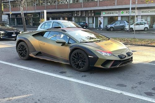 Lamborghini Huracan Sterrato 2023 - siêu xe off-road lần đầu 'bát' phố