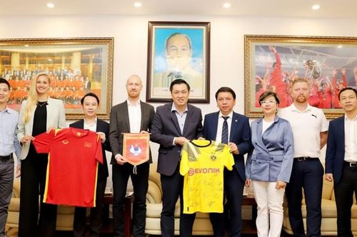 Marco Reus sẽ sang Việt Nam thi đấu giao hữu