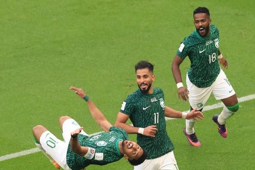 Tango Argentina bại trận trên sa mạc