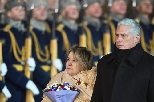 Chủ tịch Cuba Miguel Diaz-Canel sắp thăm Trung Quốc