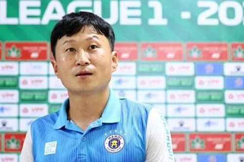 Văn Toàn có thể phá mọi kỷ lục chuyển nhượng; Hà Nội FC chia tay HLV Chun Jae Ho