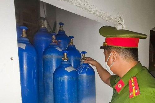 Hà Nội: Xử lý nhiều cơ sở kinh doanh 'bóng cười'