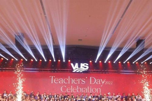 Tôn vinh những 'đại sứ kết nối', VUS tổ chức lễ tri ân hơn 1300 giáo viên