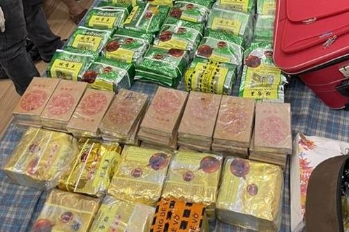 Giấu 40 bánh heroin trong căn hộ chung cư