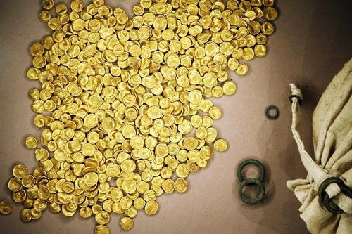 Cắt mạng, trộm kho xu vàng từ bảo tàng Đức