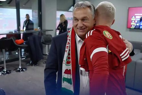 Ukraine, Romania yêu cầu thủ tướng Hungary xin lỗi