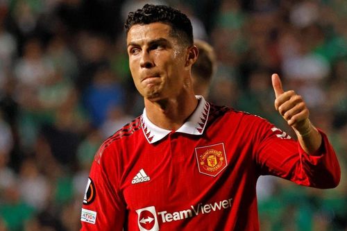 Rooney: 'MU không còn lựa chọn nào khác với Ronaldo'