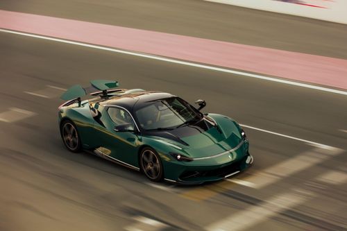 Xe điện Pininfarina Battista lập kỷ lục tăng tốc nhanh nhất thế giới